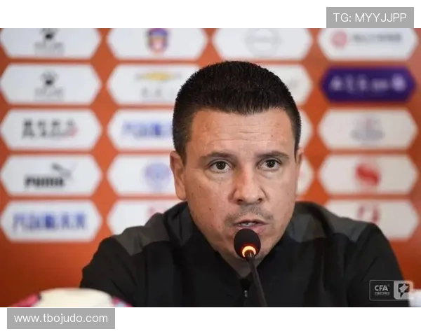 德转确认杜智轩加盟石家庄功夫